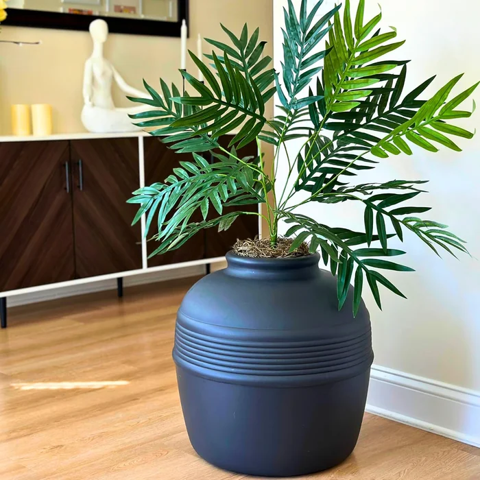 Good Pet Stuff Hidden Cat Litter Box Enclosure with Artificial Plant, Decorative Round Planter, Vented Carbon Charcoal Filter for Odor Control, Easy-to-Clean, Made in USA, Base Kit, Black