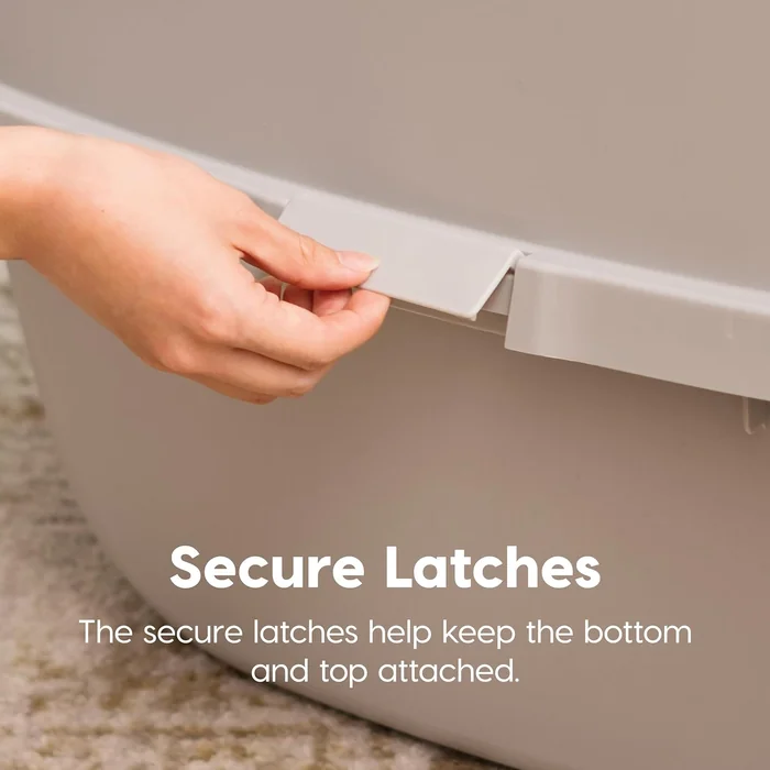 IRIS USA は、フロントドアフラップとスクープ、ハンドルとバックルが付いているキティの箱を覆い、ポータビリティとプライバシー、グレーでジャンボで囲まれました