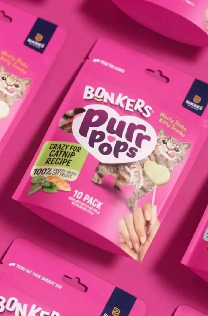 Bonkers Purrpops， Freeze Dried Crazy for Catnip レシピ風味のロリポップ猫のおやつ， すべての品種と年齢のための 8 ピース （ 2 パック ） 猫の春のおもちゃ